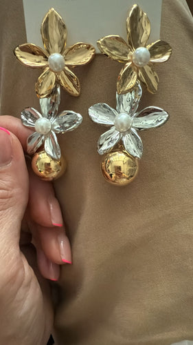 2T Flowers